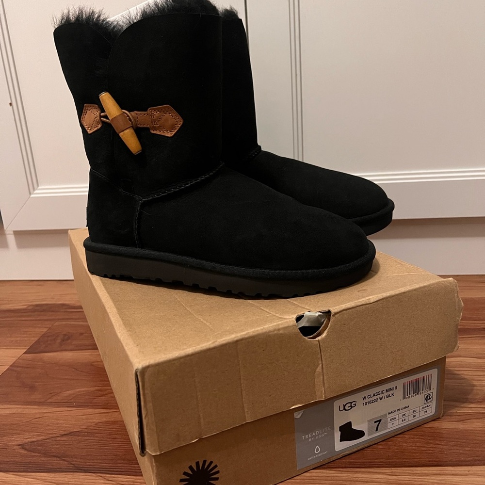 UGG Women's Black Winter Boots with Tan Toggle